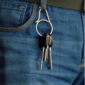 جاکلیدی حلقه ای تیتانیومی کریتیو key chain creative titanium alloy key ring pendant